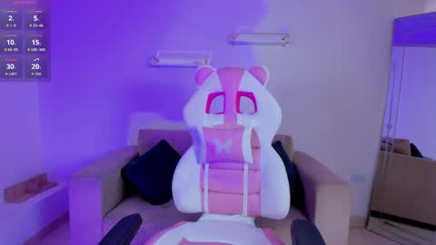    online show from April 6, 2026, 12:28 pm