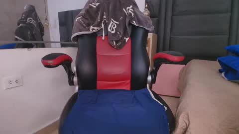 Arlet online show from February 26, 2025, 11:52 am