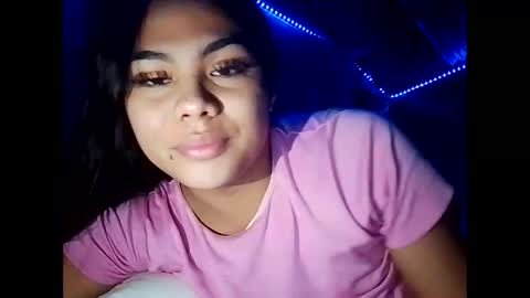 Snapshot of _asianslutyymikha_ chatting on November 12, 2025, 9:14 pm _asianslutyymikha_ online show from November 12, 2025, 9:14 pm