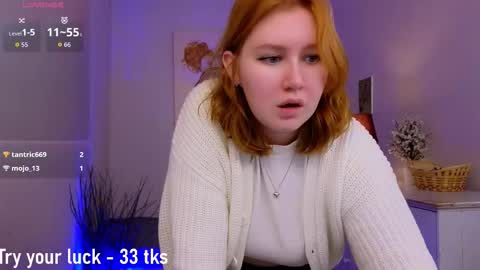 Snapshot of _aurareflection chatting on November 29, 2025, 12:24 am hello im Lira online show from November 29, 2025, 12:24 am