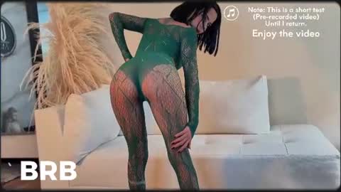 Snapshot of _aurora_collins_ chatting on June 23, 2026, 6:17 pm _aurora_collins_ online show from June 23, 2026, 6:17 pm