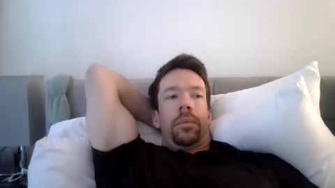 _b_h_c_ online show from May 15, 2026, 7:32 pm