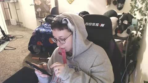 Snapshot of _bandit_b0y chatting on June 19, 2026, 7:01 am bandit online show from June 19, 2026, 7:01 am