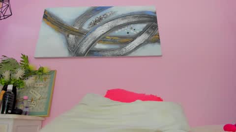 Snapshot of _becky__ chatting on March 4, 2025, 10:05 pm Becky online show from March 4, 2025, 10:05 pm