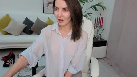 Beylly online show from January 18, 2026, 4:00 pm