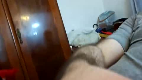 _black_horse_1 online show from October 31, 2025, 4:02 am