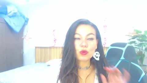 Snapshot of _bonnie__and_clyde chatting on April 16, 2026, 7:47 pm _bonnie__and_clyde online show from April 16, 2026, 7:47 pm