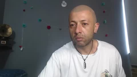 _bonnie__and_clyde online show from June 29, 2026, 10:10 pm