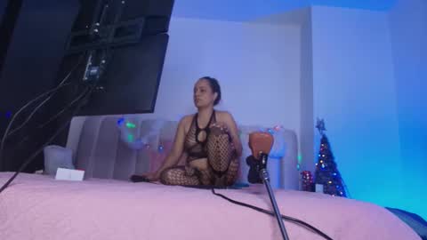 Britany online show from December 23, 2025, 3:15 am