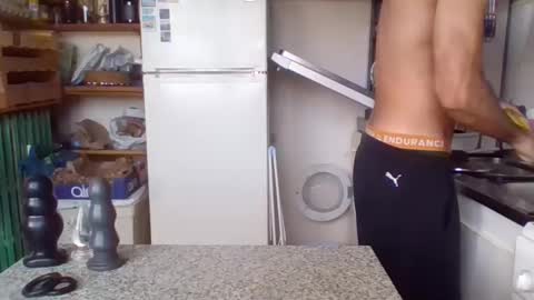 Snapshot of _bubble_buttfunxxx chatting on December 20, 2024, 11:10 am _bubble_buttfunxxx online show from December 20, 2024, 11:10 am