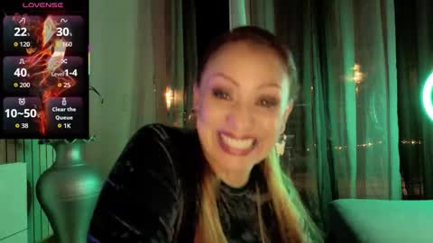 _candela_v online show from January 10, 2026, 11:31 pm