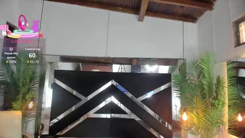 Candy online show from September 26, 2025, 6:01 pm