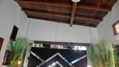 Candy online show from October 3, 2025, 6:49 pm