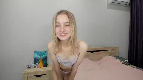 Snapshot of _candybb chatting on May 26, 2026, 9:11 pm online show from May 26, 2026, 9:11 pm