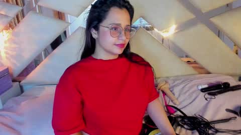 Caroline Sweet online show from December 29, 2024, 8:44 am