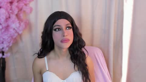 Snapshot of _cat_18 chatting on December 31, 2024, 3:31 pm You can Call me Kitty Cat online show from December 31, 2024, 3:31 pm