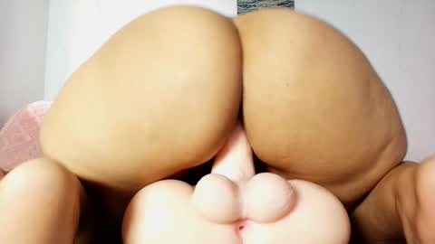 Cataleya  online show from February 4, 2026, 8:58 pm