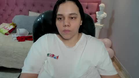 Snapshot of _chelsea_24 chatting on May 29, 2026, 5:49 am _chelsea_24 online show from May 29, 2026, 5:49 am