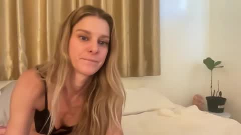 Chelsea xo online show from December 6, 2024, 7:56 pm