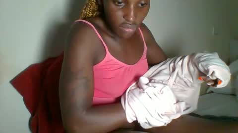 Snapshot of _clara01 chatting on January 30, 2025, 10:08 am clara online show from January 30, 2025, 10:08 am