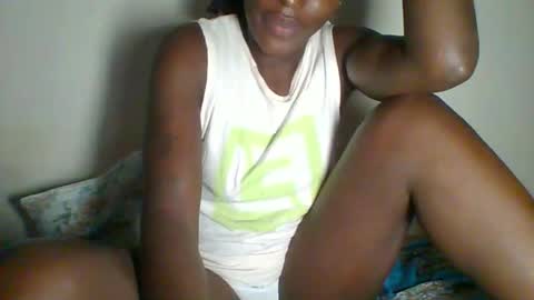 Snapshot of _clara01 chatting on March 8, 2025, 5:38 am clara online show from March 8, 2025, 5:38 am