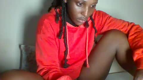 Snapshot of _clara01 chatting on March 10, 2025, 5:00 am clara online show from March 10, 2025, 5:00 am