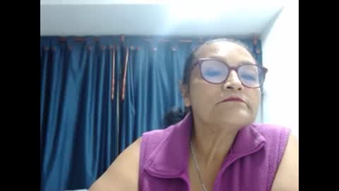 _cristal15 online show from January 14, 2026, 3:01 am