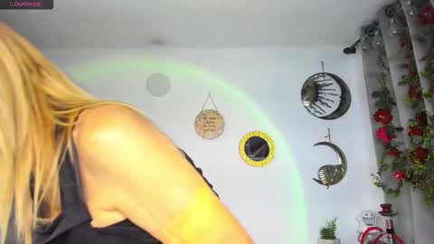 Snapshot of _cristal_ayala chatting on March 16, 2026, 10:58 pm cristal ayala online show from March 16, 2026, 10:58 pm