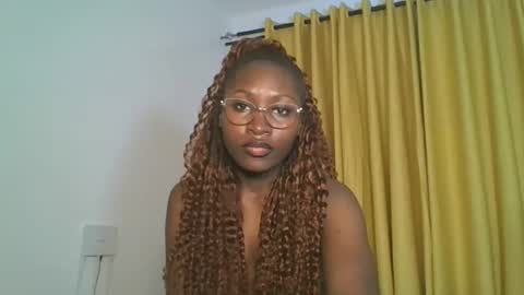 Snapshot of _cutestephanie chatting on November 3, 2025, 12:24 am STEPH online show from November 3, 2025, 12:24 am