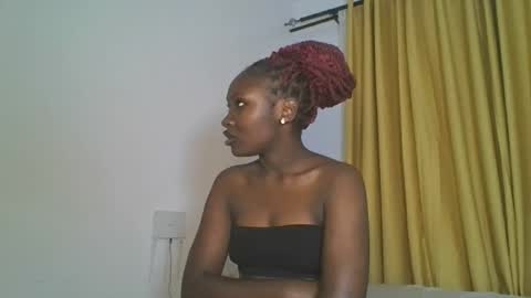 Snapshot of _cutestephanie chatting on November 23, 2025, 11:48 pm STEPH online show from November 23, 2025, 11:48 pm
