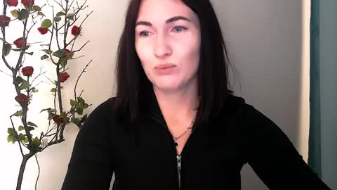 _cutie_and_shy_ online show from April 8, 2026, 6:35 am