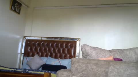 lily online show from December 10, 2024, 1:00 pm