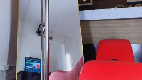 Dante online show from October 5, 2025, 8:07 pm