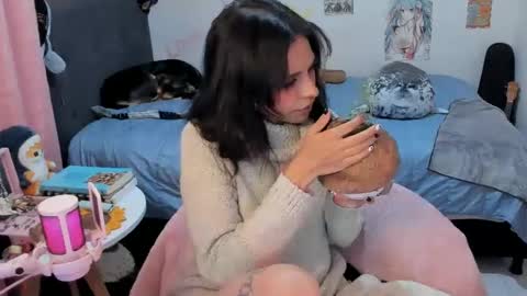 Pao online show from September 19, 2025, 4:25 am