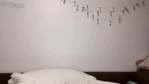 Kate online show from December 12, 2024, 12:44 pm