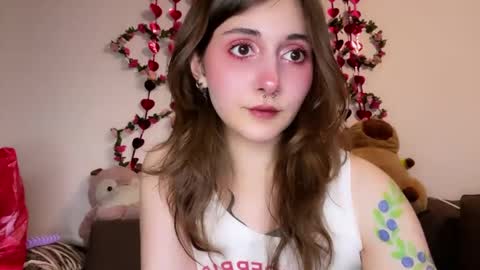 Kate online show from March 9, 2025, 6:21 pm