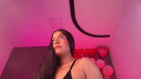 Dione online show from February 15, 2026, 7:10 pm