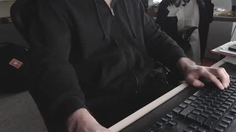 Snapshot of _dmc chatting on January 17, 2025, 8:45 am _dmc online show from January 17, 2025, 8:45 am