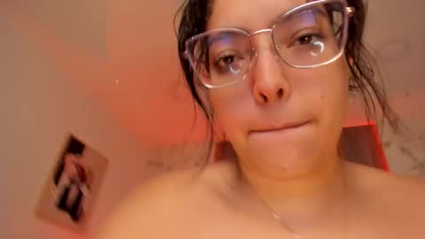 Abril online show from March 5, 2026, 1:40 pm