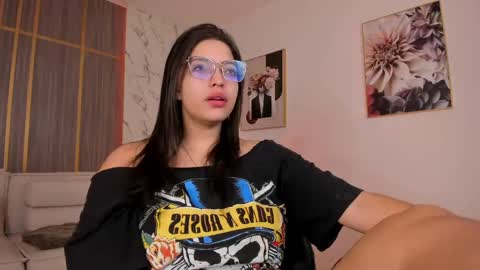 Abril online show from April 11, 2026, 1:15 pm