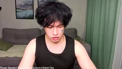 Snapshot of _dream_boys_ chatting on September 13, 2025, 5:29 am _dream_boys_ online show from September 13, 2025, 5:29 am