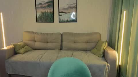 Snapshot of _dream_boys_ chatting on March 1, 2026, 4:47 am _dream_boys_ online show from March 1, 2026, 4:47 am