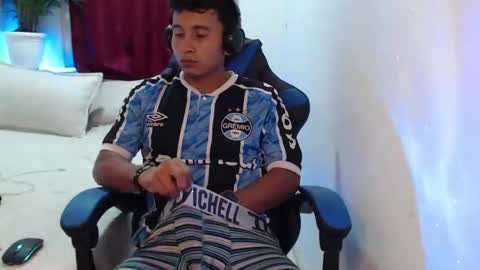 Snapshot of _duvan_123 chatting on January 15, 2026, 1:21 am _duvan_123 online show from January 15, 2026, 1:21 am