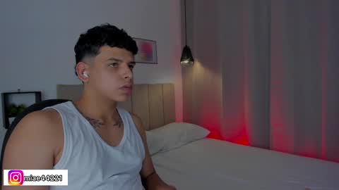 Emma and Tonny online show from September 23, 2025, 12:24 am