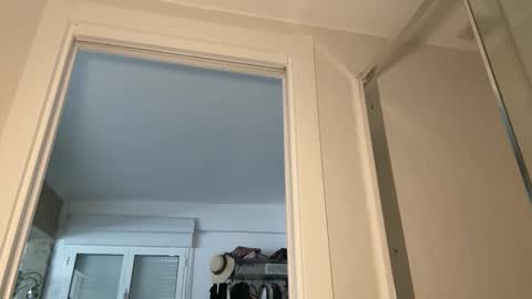  elena barra online show from September 27, 2025, 8:08 am