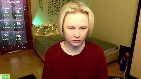 chloue and Gretta online show from December 15, 2024, 7:57 am