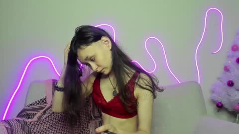 _emily__strike_ online show from January 4, 2025, 10:16 am