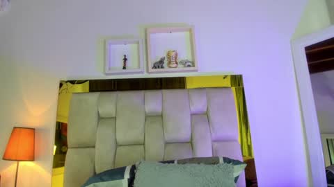 Isabella online show from January 27, 2025, 12:05 pm