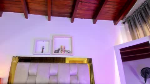 Isabella online show from February 19, 2025, 3:27 pm