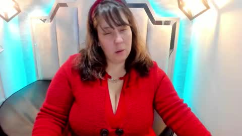 Emily  online show from October 6, 2025, 11:18 am